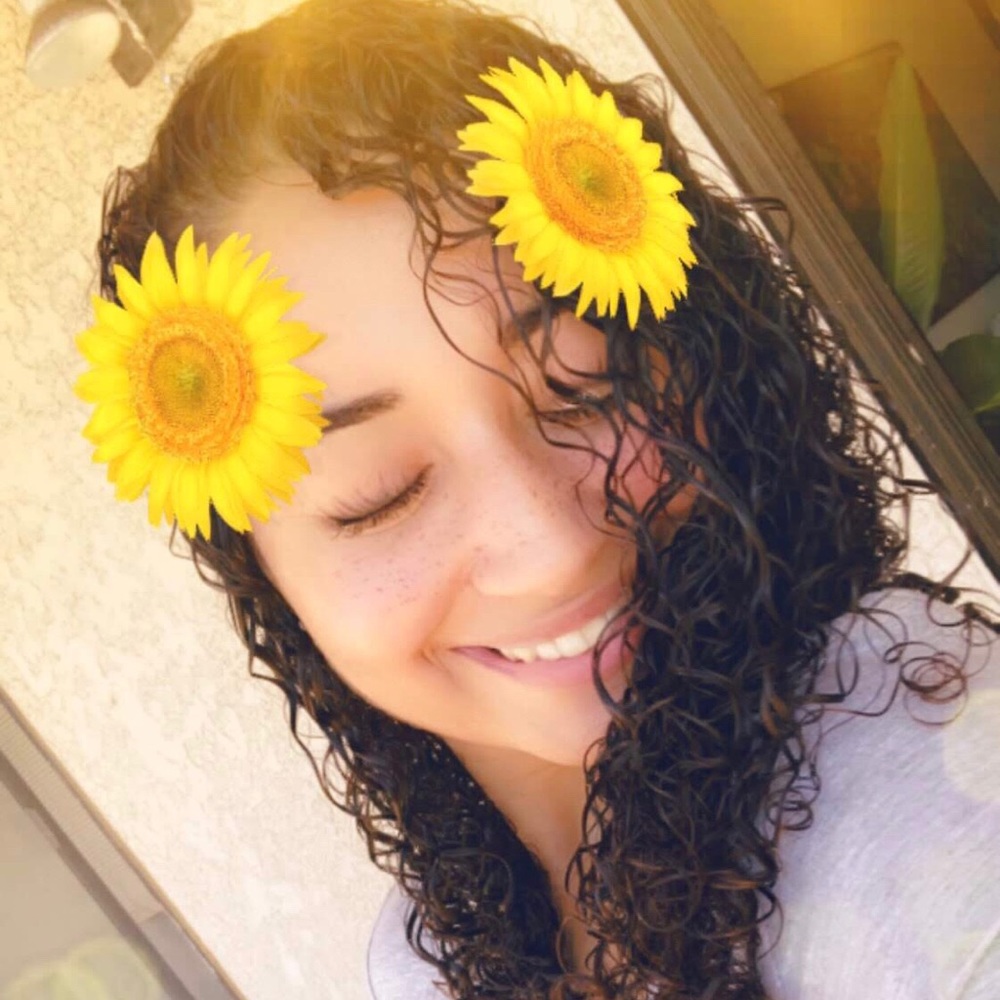 Meet your Posher, Traci